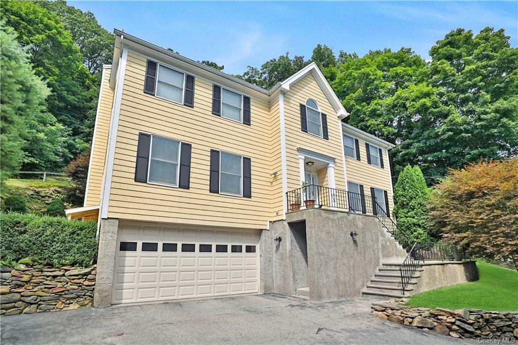 Property Photo:  370 Bear Ridge Road  NY 10570 