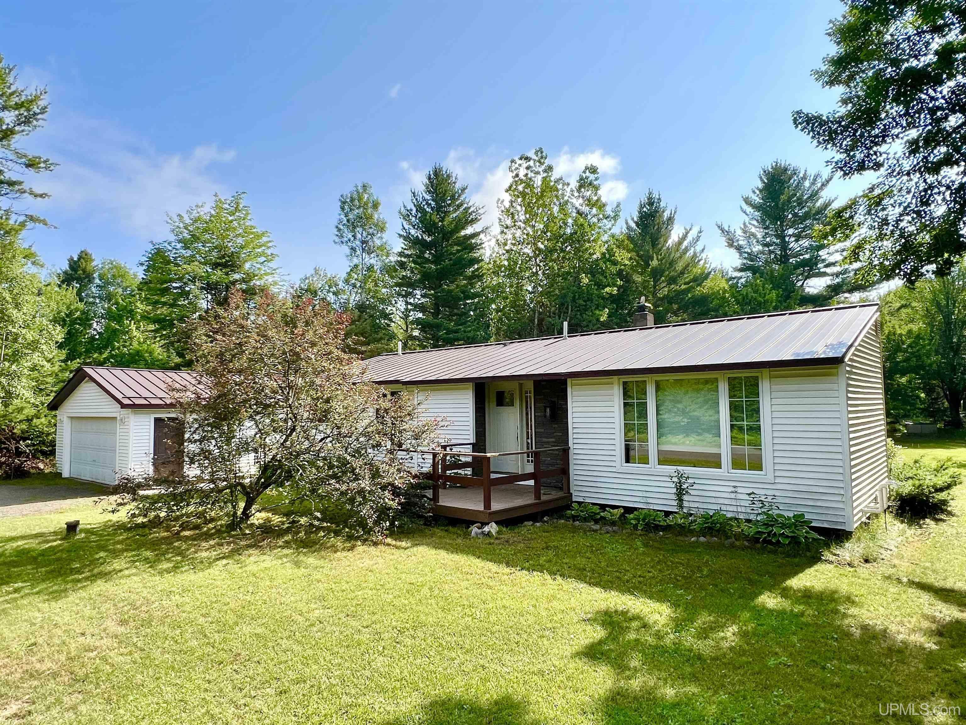 Property Photo: 727 Co Rd Fn MI 49814