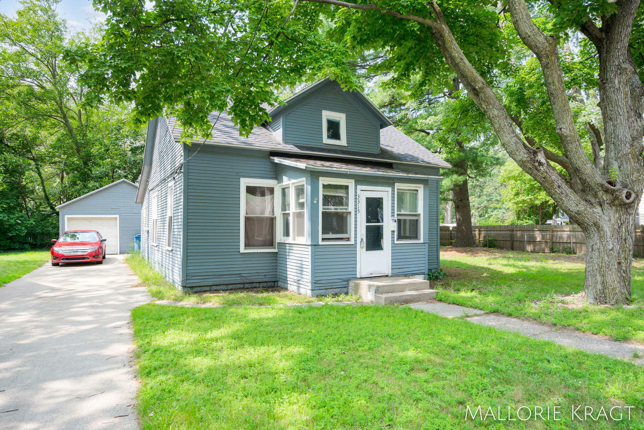 Property Photo:  3315 8th Street  MI 49444 