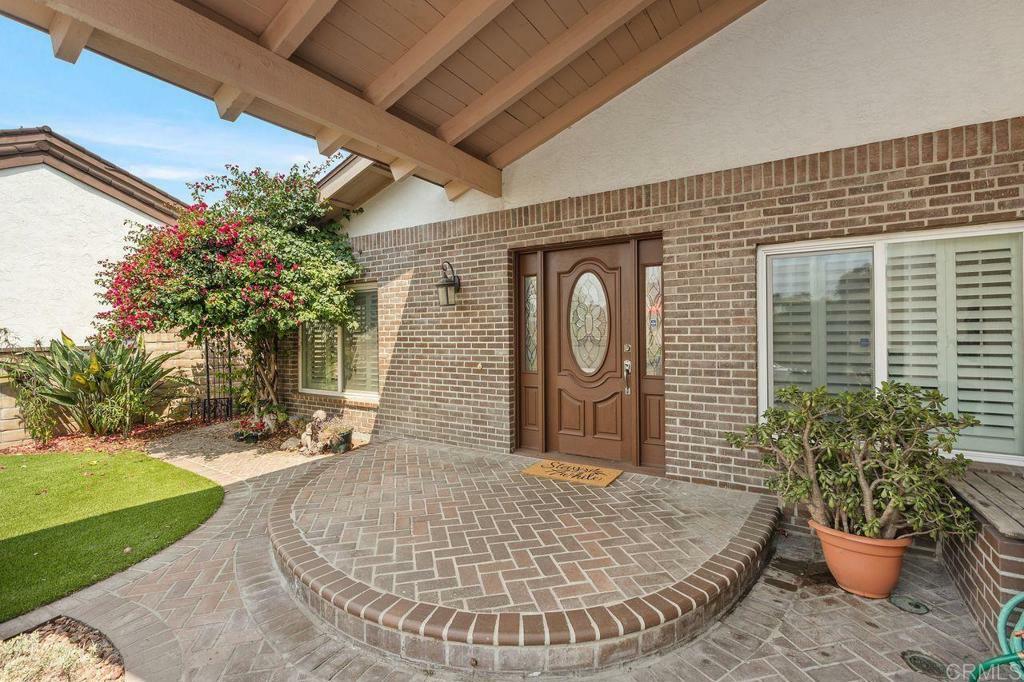 Property Photo: 4266 Rueda Drive CA 92124