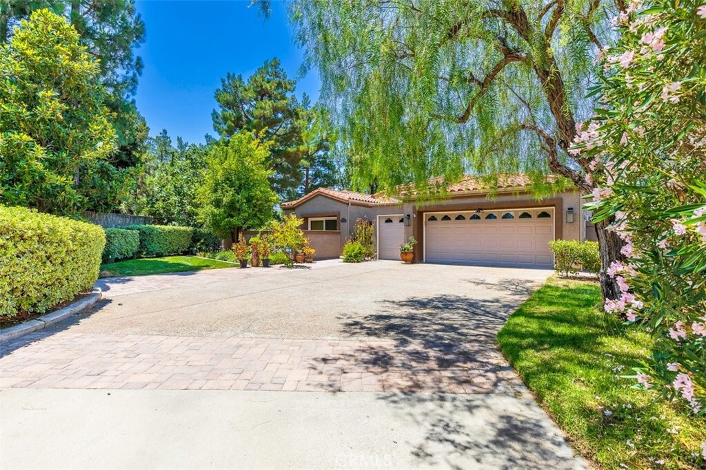 Property Photo: 38391 Cherrywood Drive CA 92562