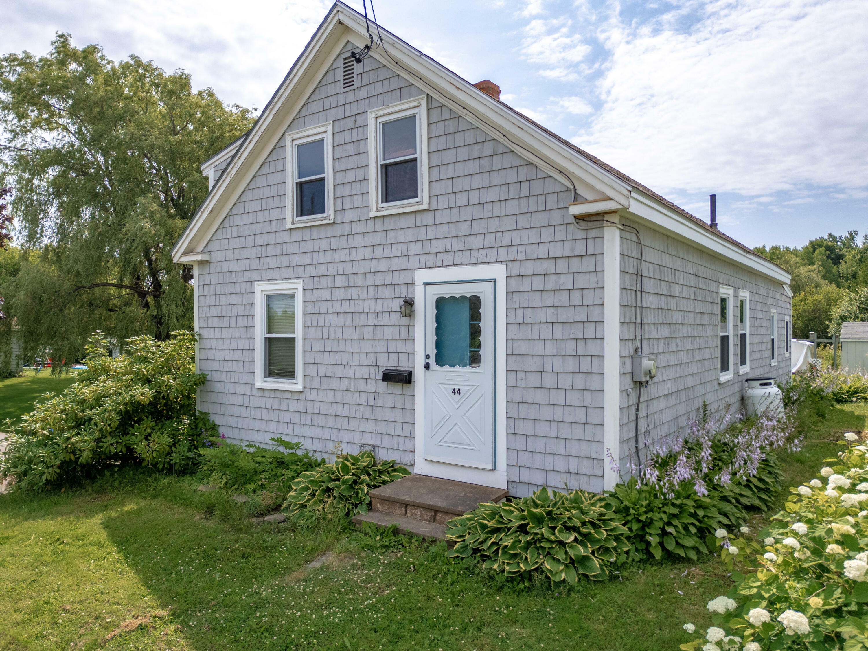 Property Photo:  44 Thomaston Street  ME 04841 