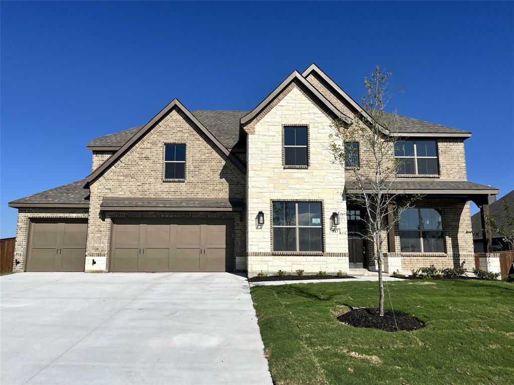 Property Photo:  817 Anthem Lane  TX 75126 