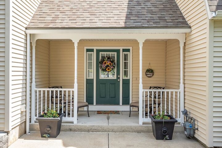 Property Photo: 21 Kings Field MA 01826