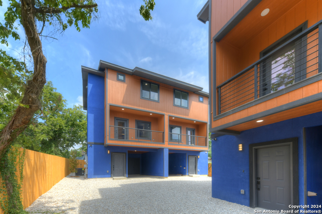 Property Photo: 118 Shenandoah 101 TX 78210