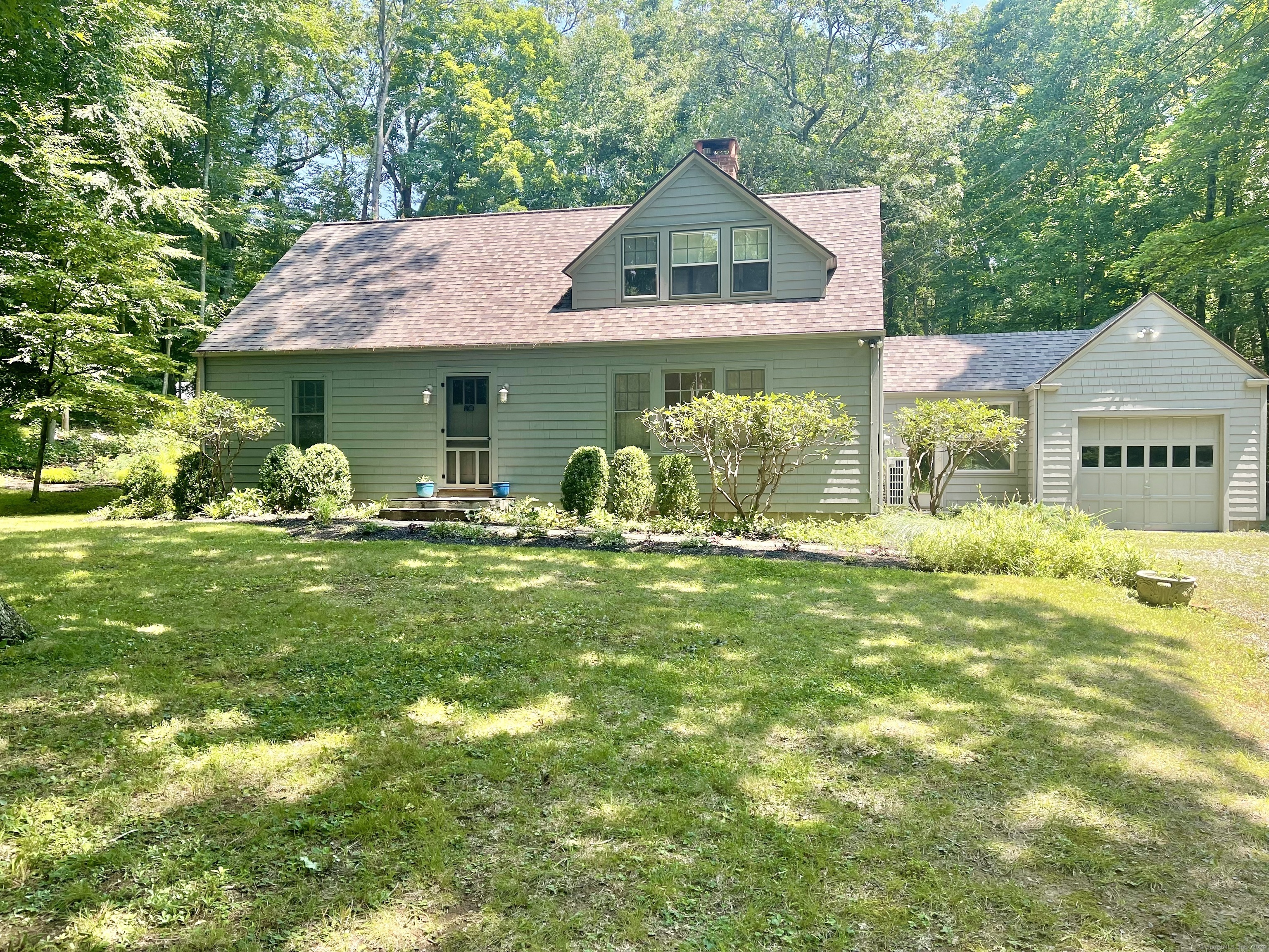 80 Old Stagecoach Road  Redding CT 06896 photo