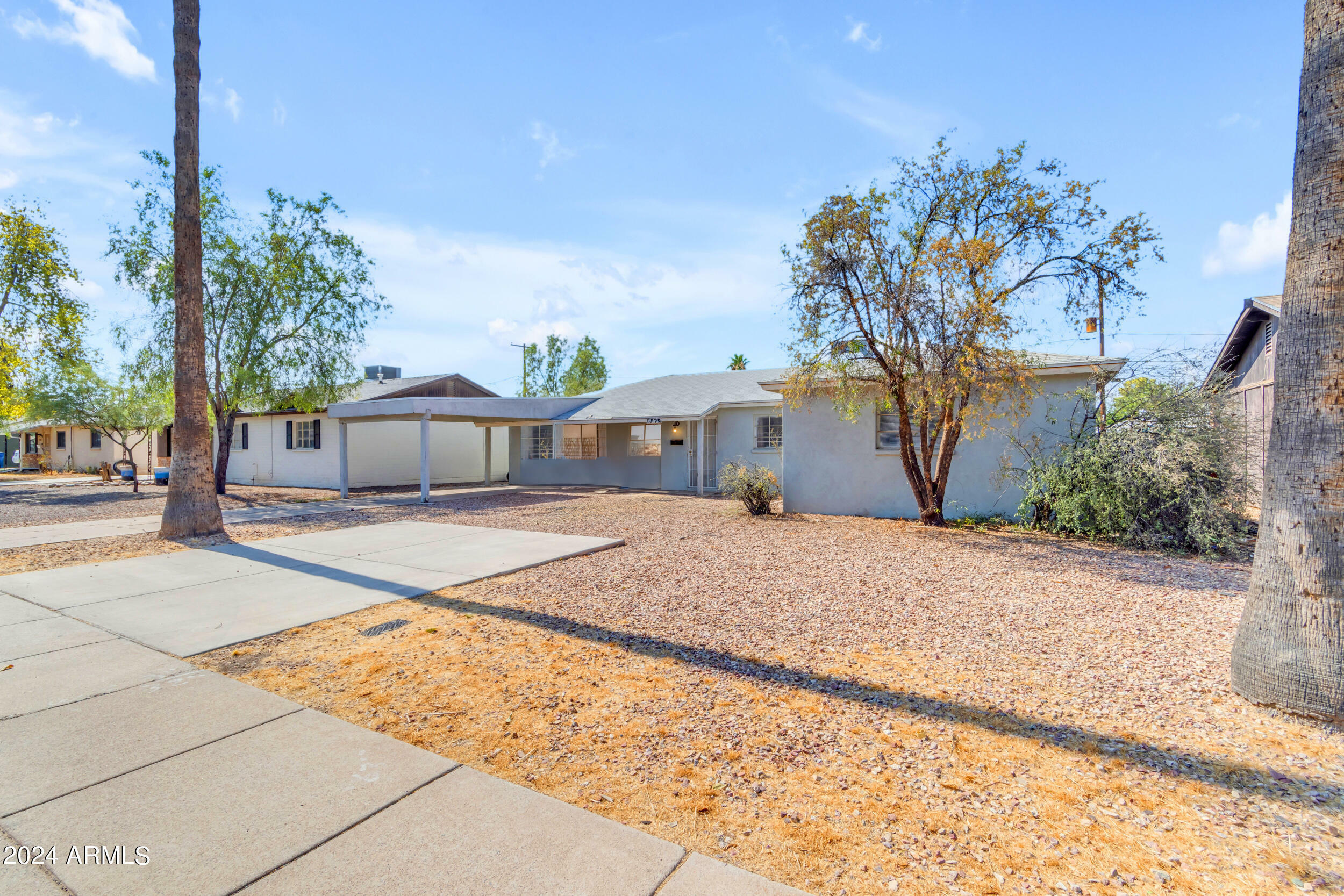 Property Photo:  1329 E Orange Street  AZ 85281 