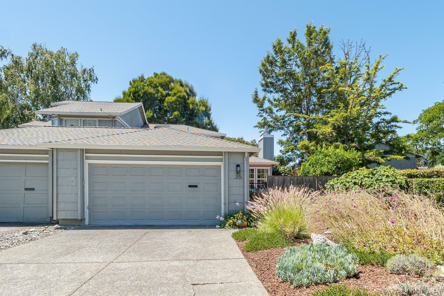 Property Photo: 35 Newport Way CA 94901