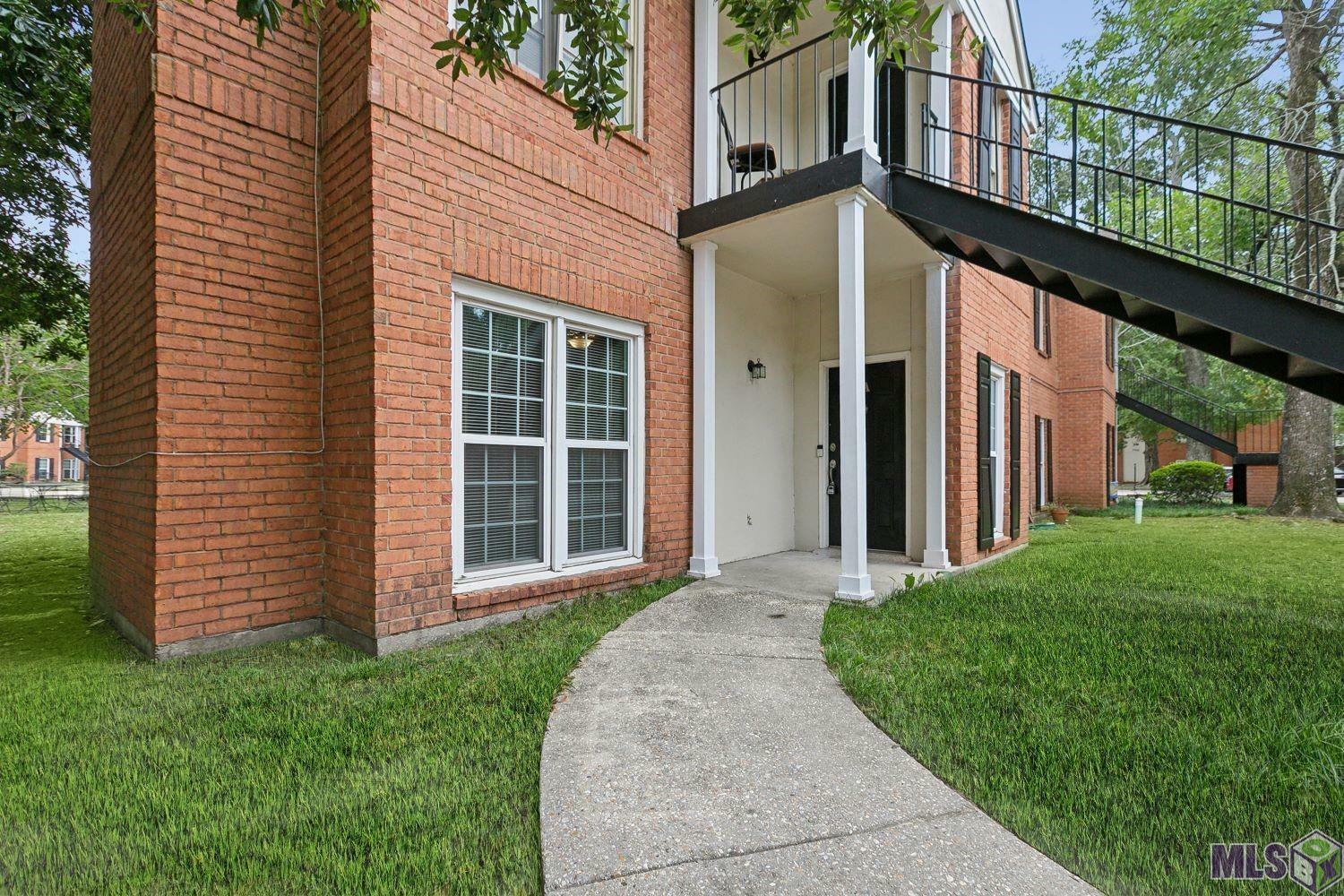 Property Photo:  7742 A Jefferson Place Blvd #22A  LA 70809 