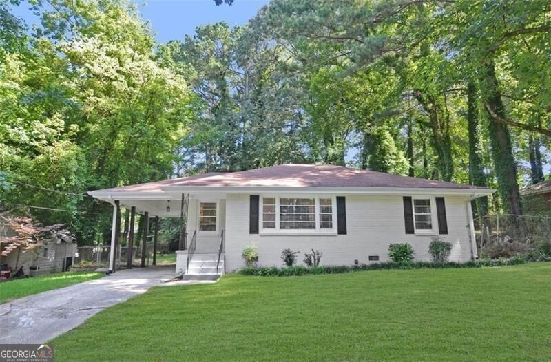 Property Photo: 2575 Connally Drive GA 30344