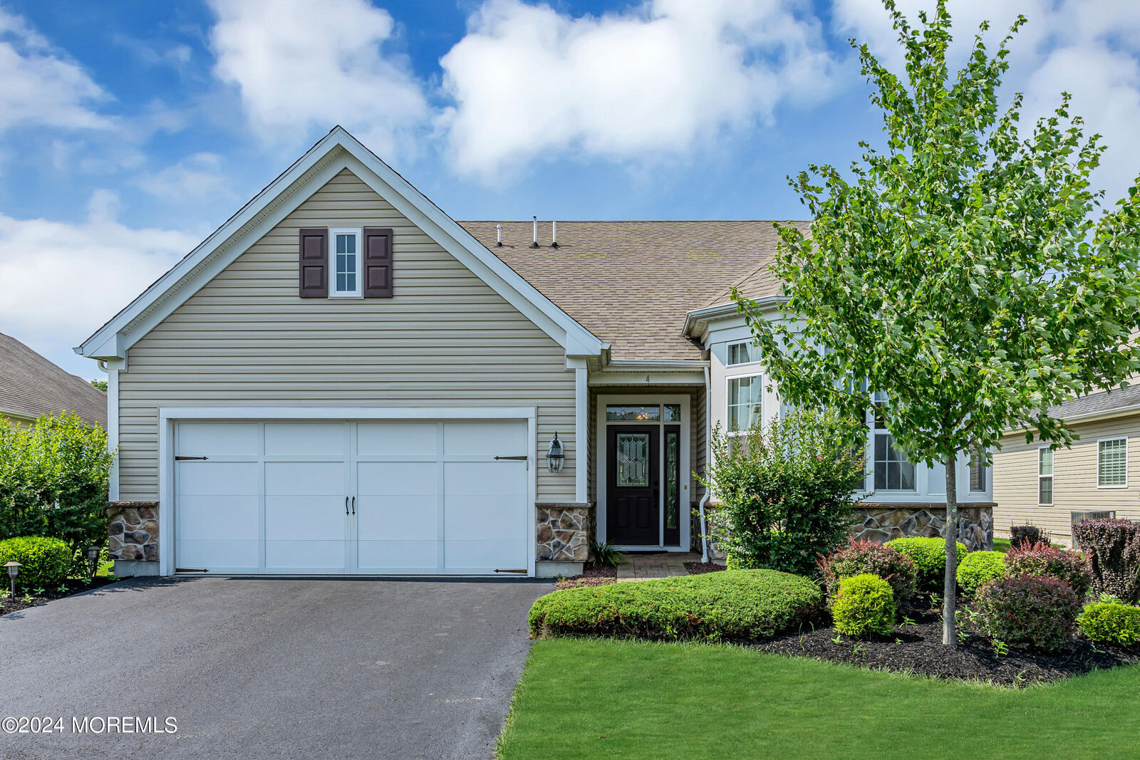 Property Photo:  4 W Baccio Lane  NJ 07727 