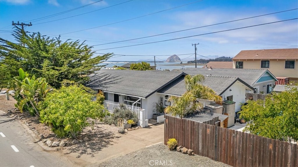 Property Photo:  1194 11th Street  CA 93402 