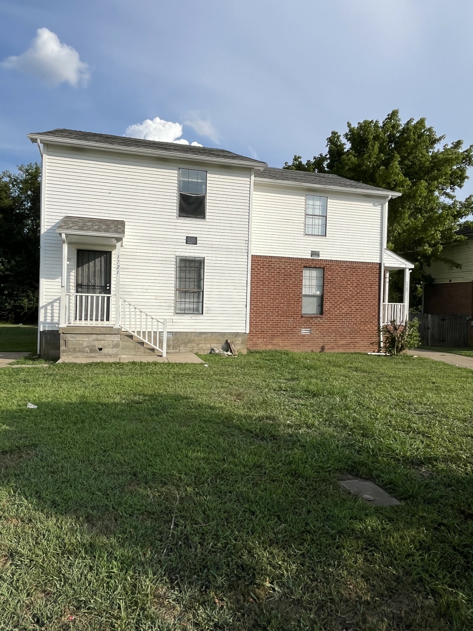 Property Photo:  1721 Westchester Dr  TN 37207 