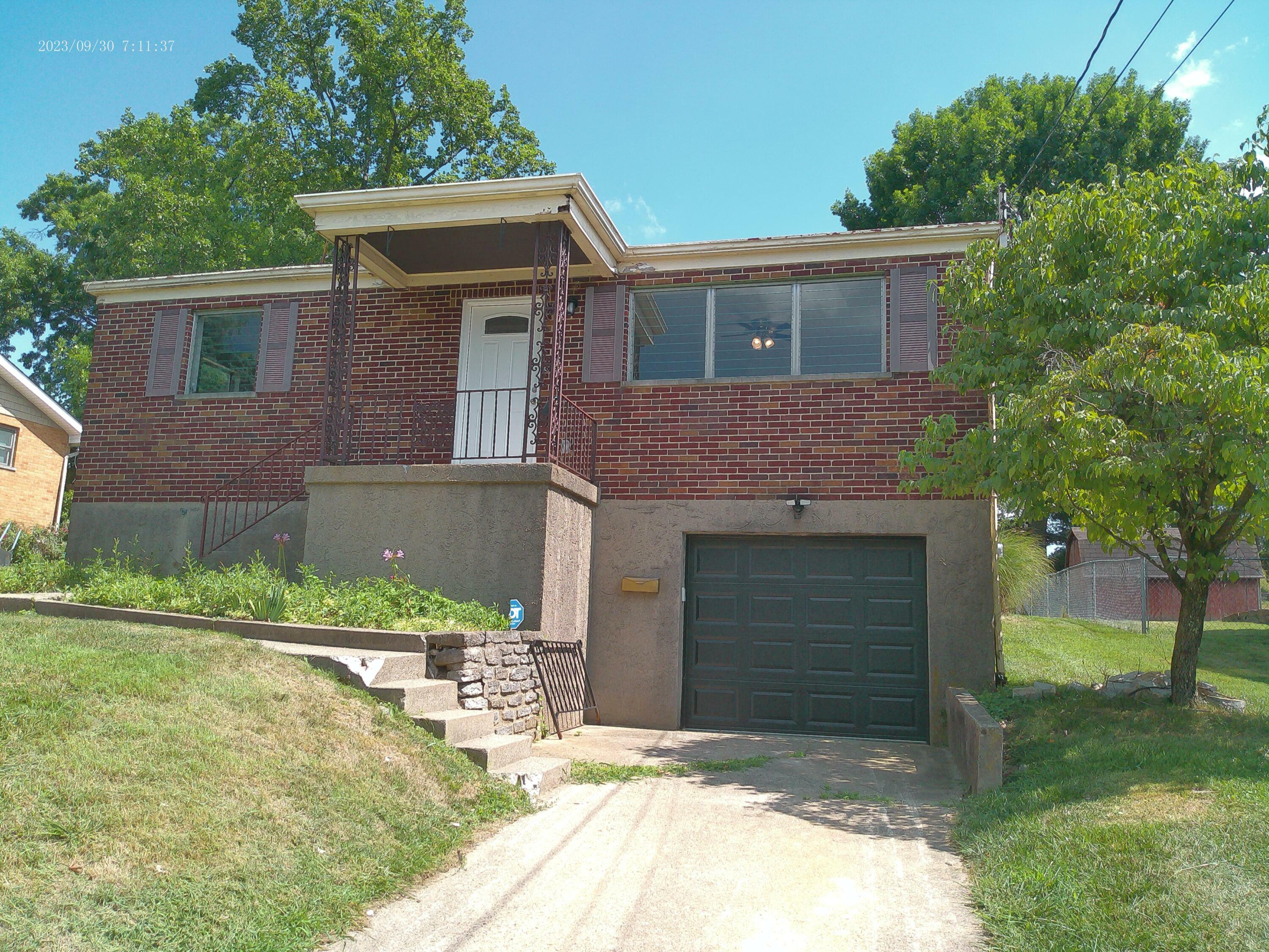 Property Photo: 18 Lilac Lane KY 41075