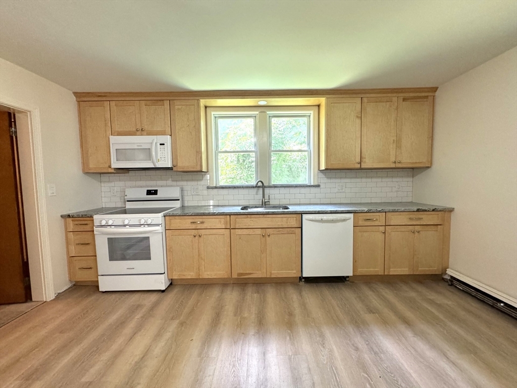 Property Photo: 439 Middlesex Turnpike 1 MA 01821