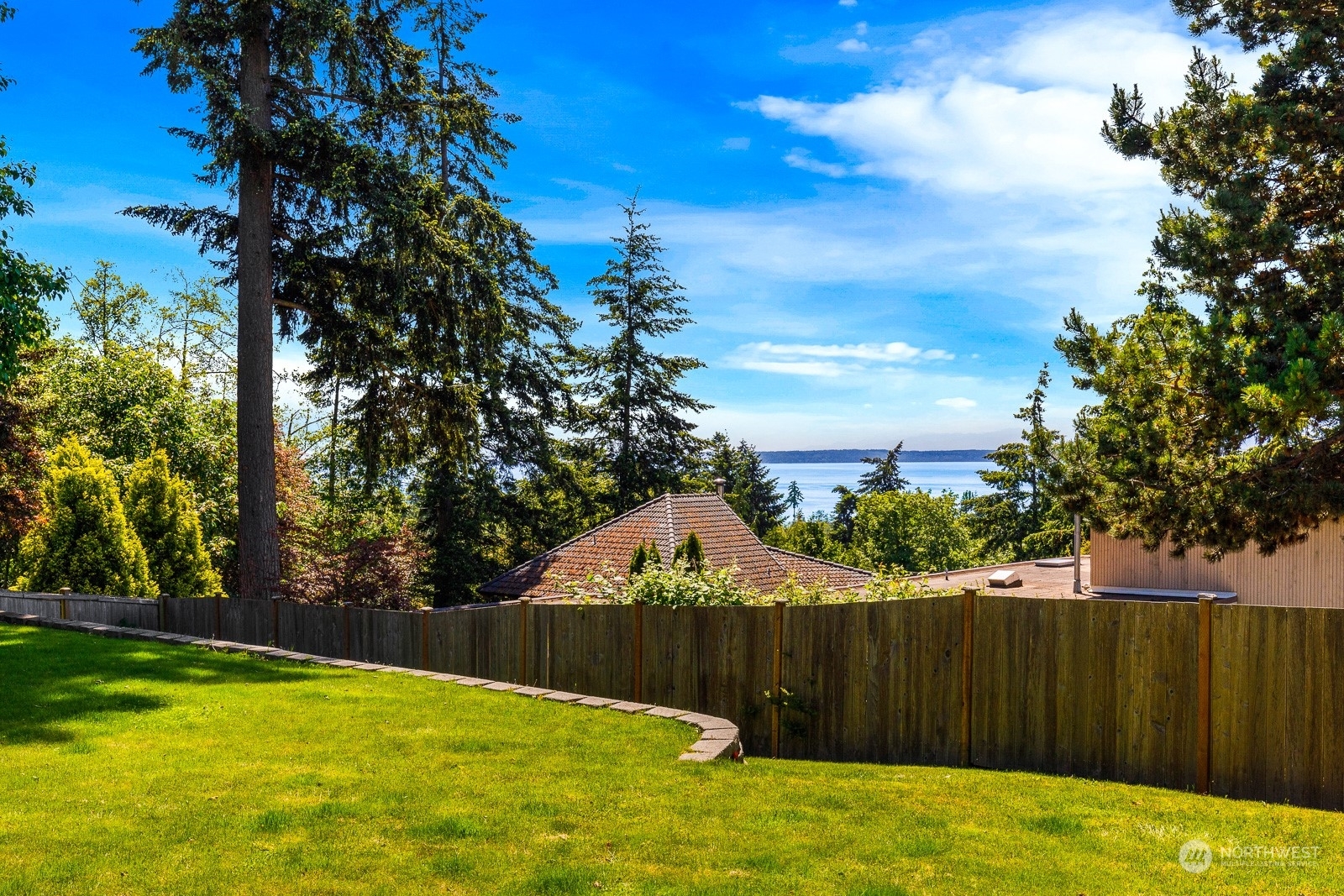 Property Photo:  10408 Kay Way  WA 98275 