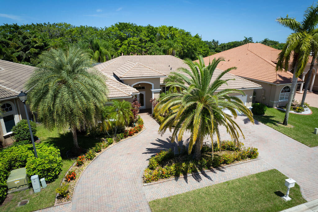 Property Photo: 6561 Cobia Circle FL 33437
