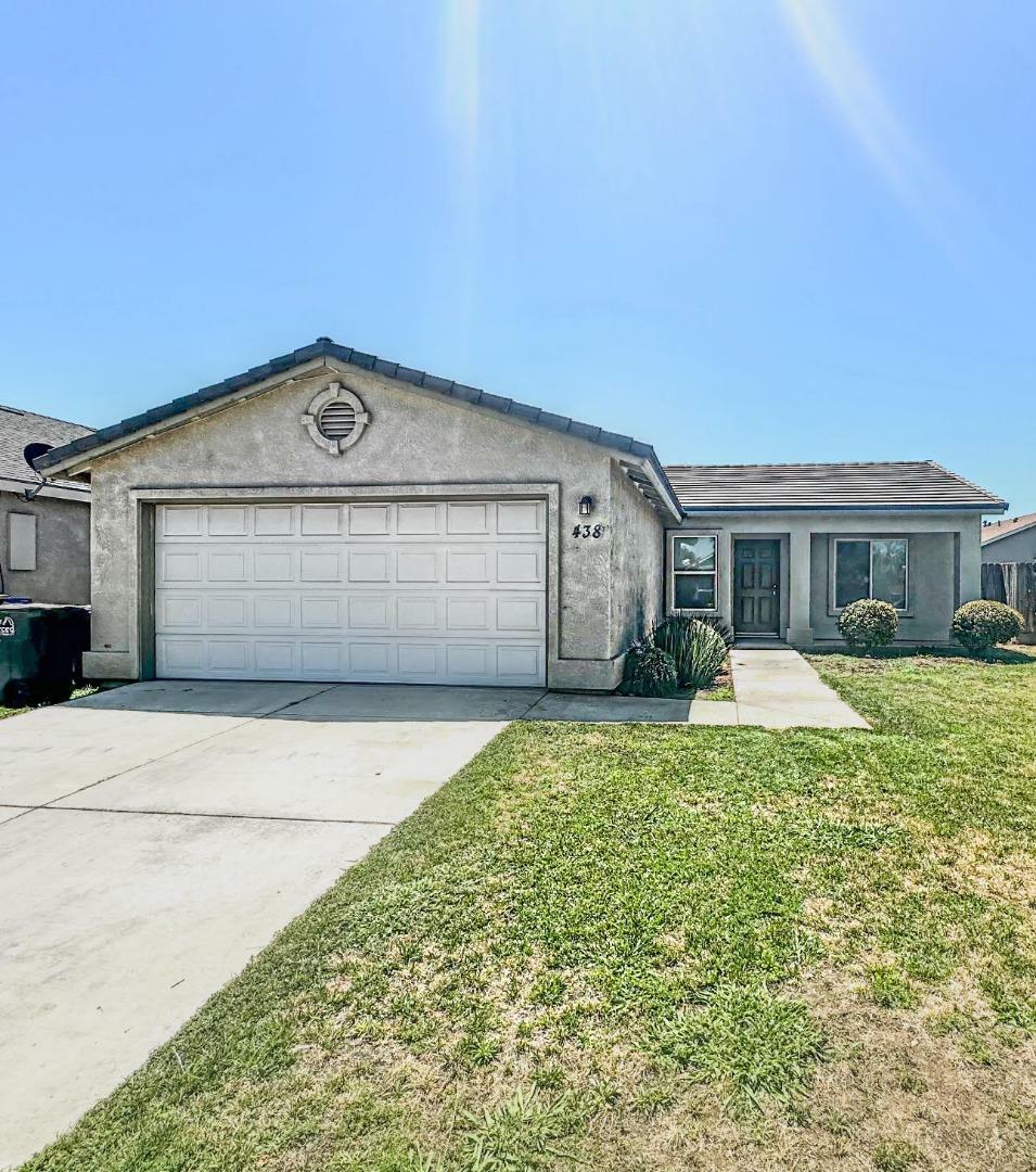 Property Photo:  438 Rhianon Drive  CA 95341 