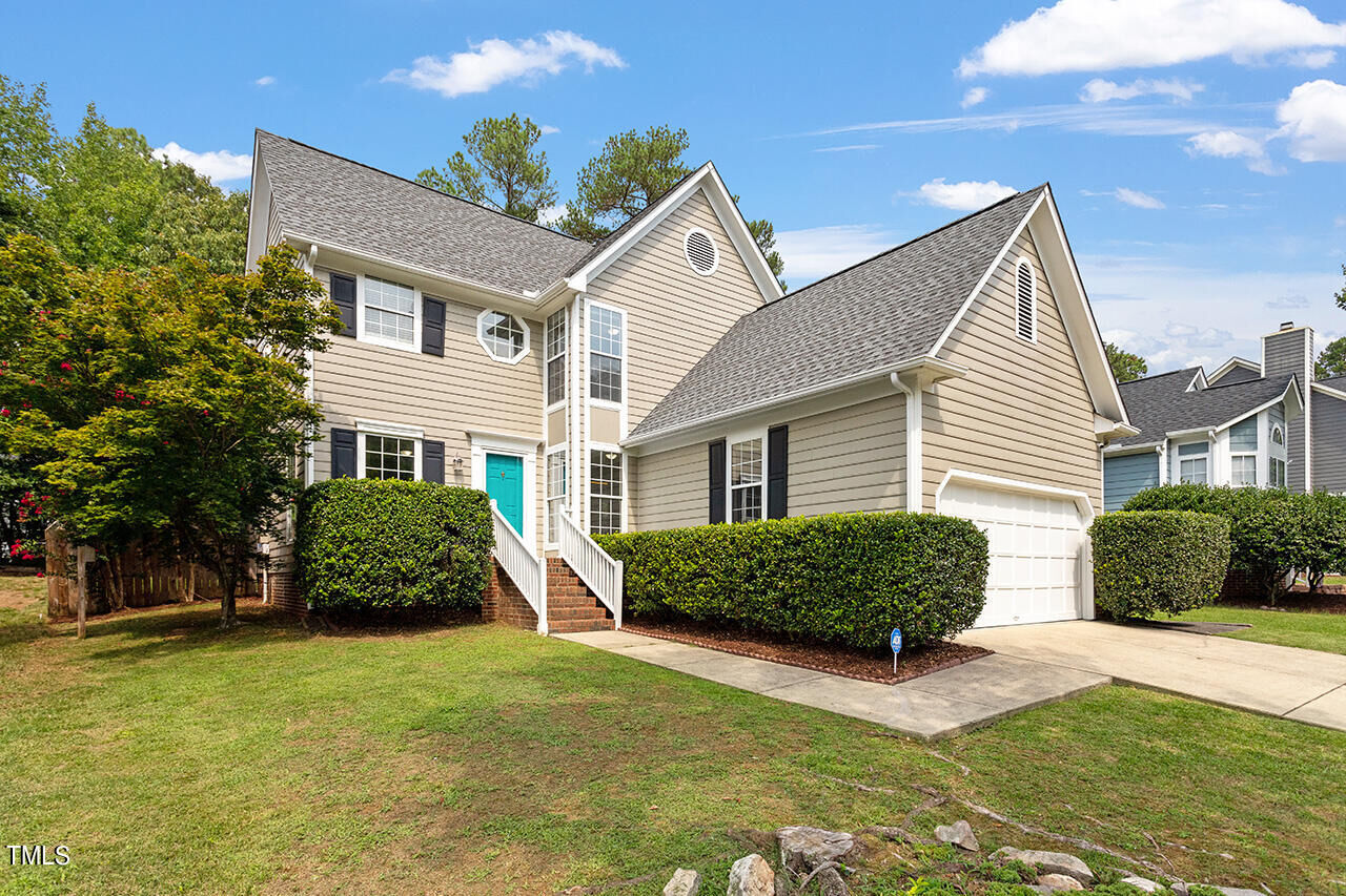 Property Photo: 209 Trailview Drive NC 27513