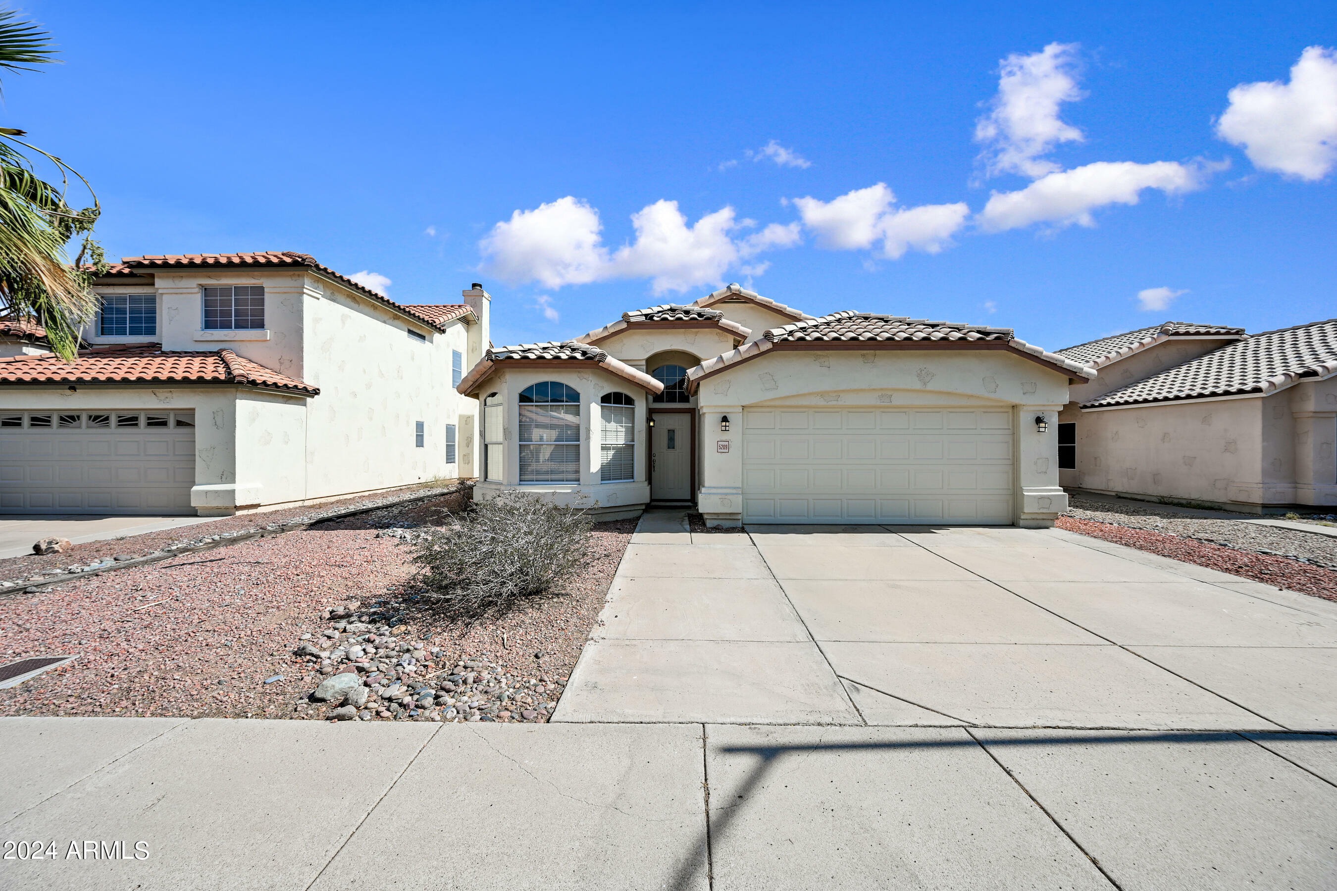 Property Photo:  5209 W Piute Avenue  AZ 85308 