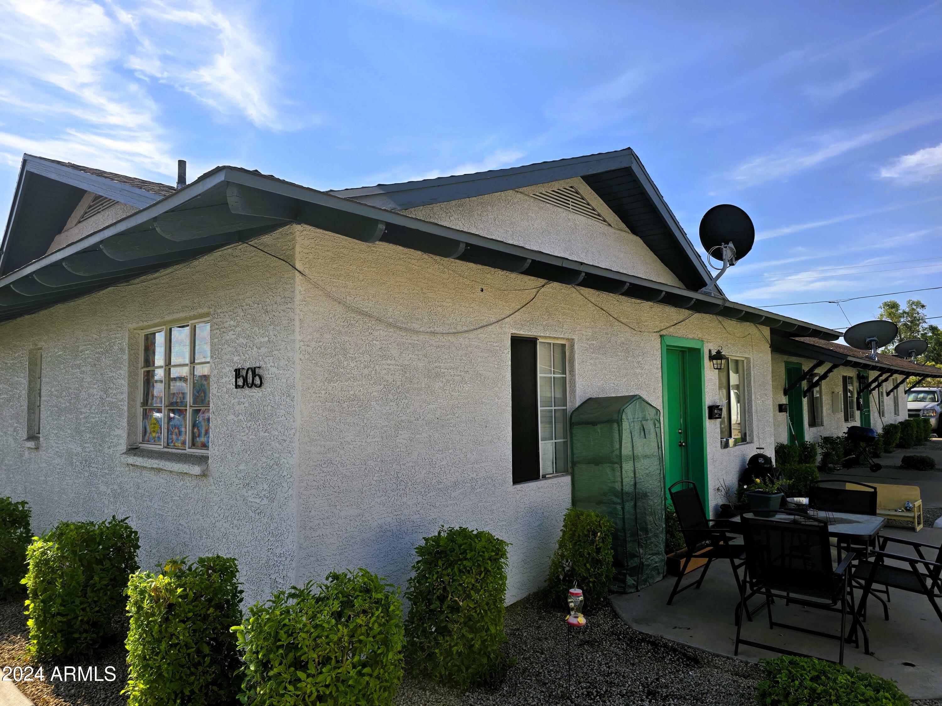 Property Photo:  1505 E Oak Street  AZ 85006 