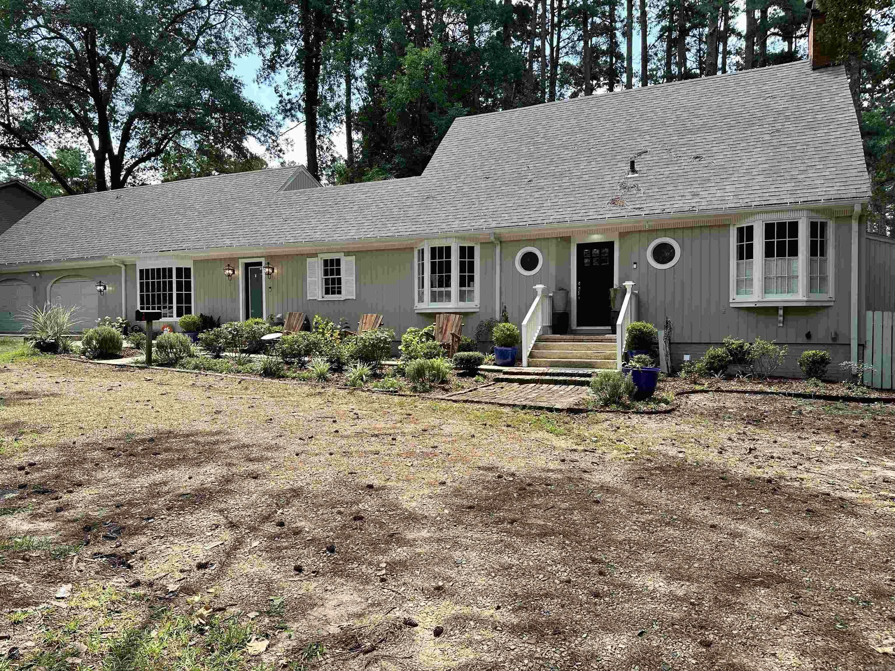 Property Photo:  941 Highland Circle  AR 71753 