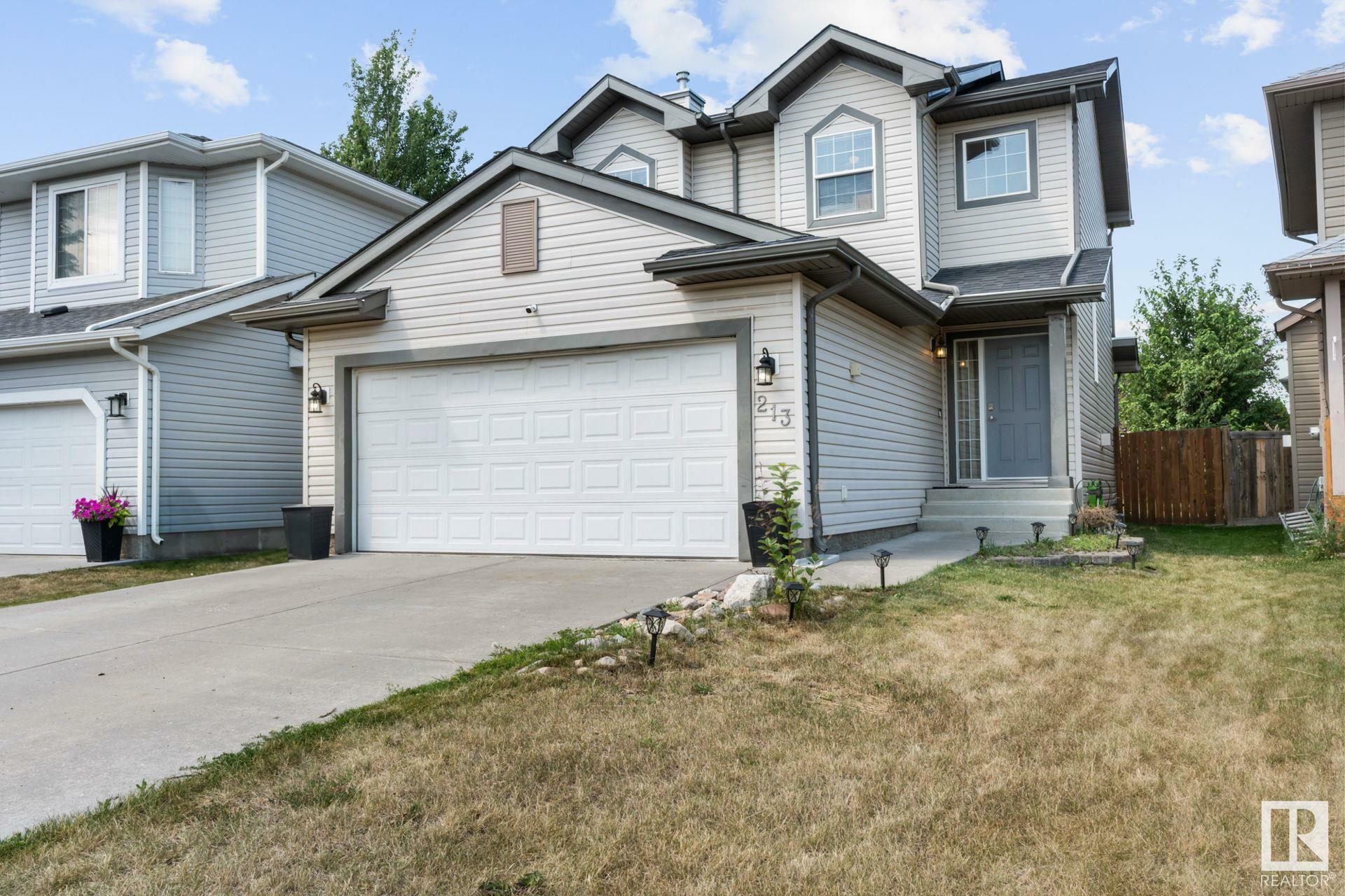 213 Westwood Lane  Fort Saskatchewan AB T8L 4R3 photo