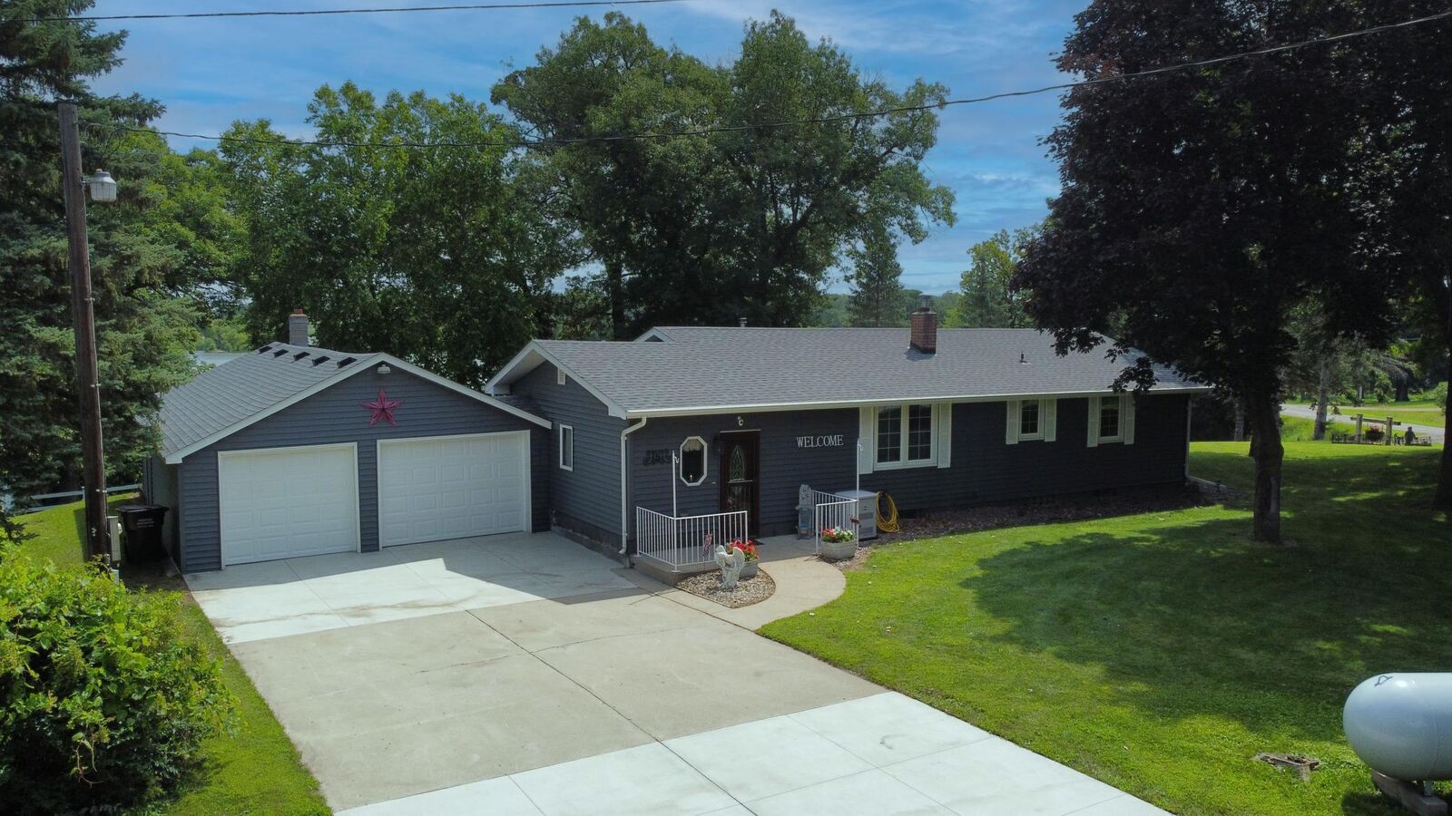 Property Photo:  23024 Ulm Court  MN 55350 