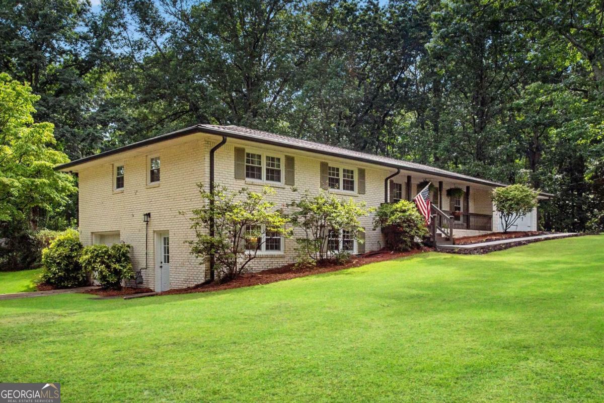 Property Photo:  86 Nickajack Road SE  GA 30126 