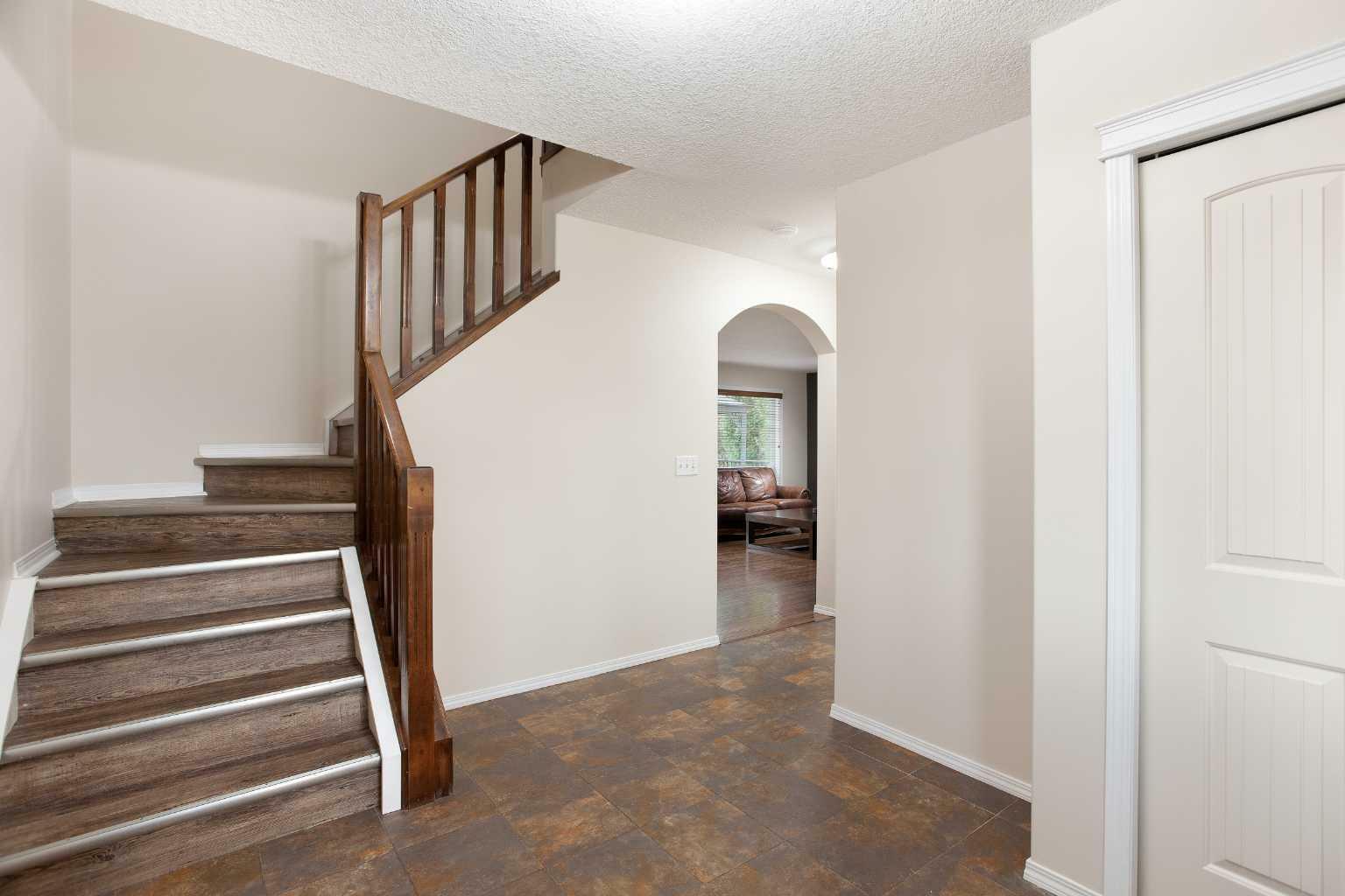 Property Photo:  319 Willow Ridge Way SW  AB T0L 0H0 