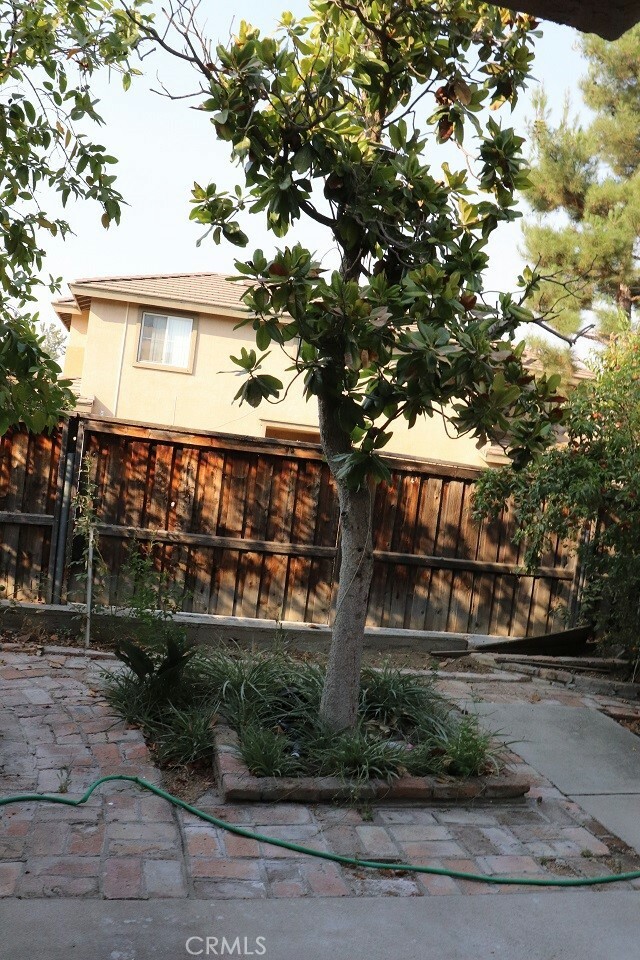 Property Photo:  599 Parkview Drive  CA 92530 