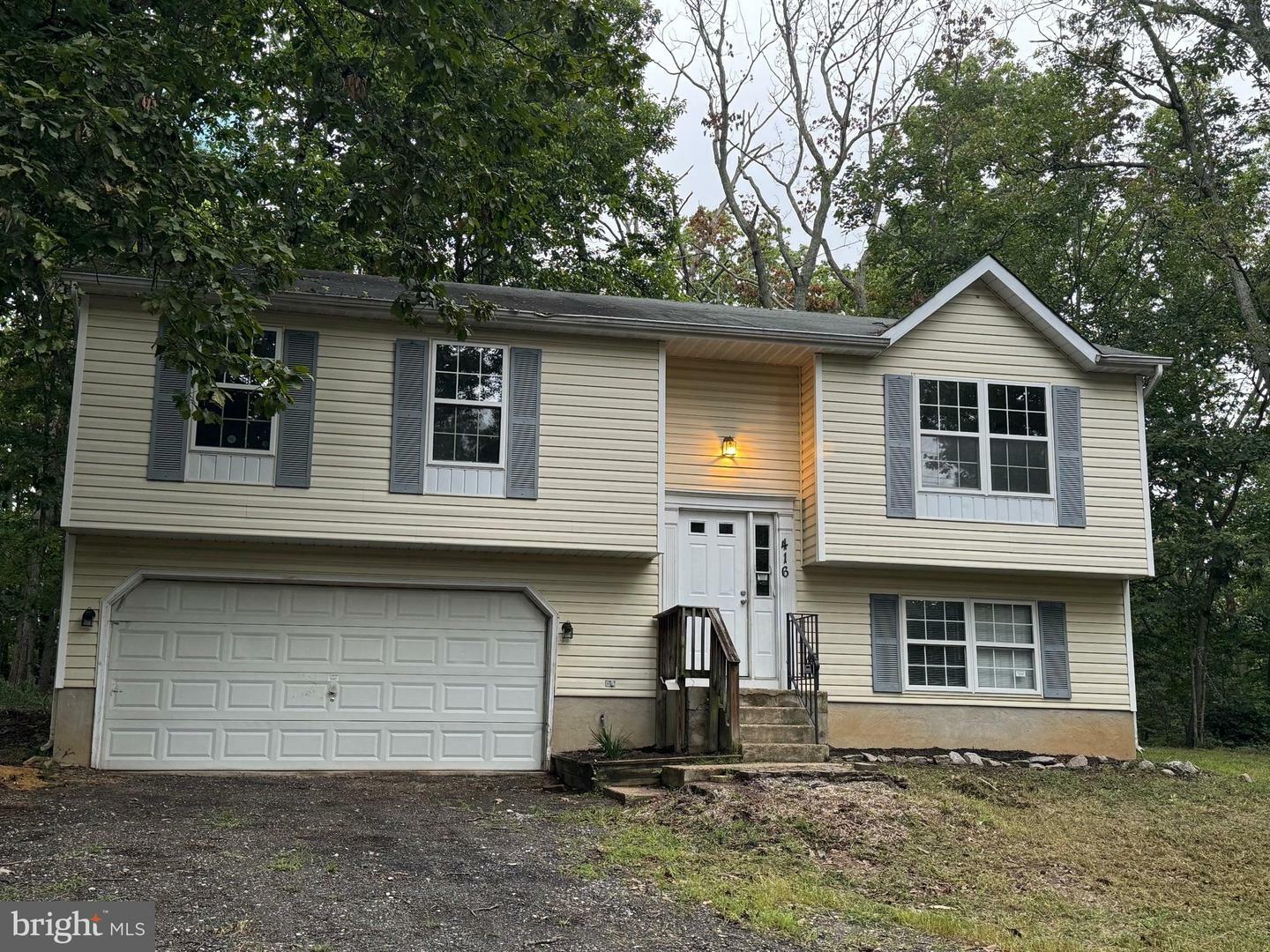 Property Photo:  416 Gunsmoke Trail  MD 20657 