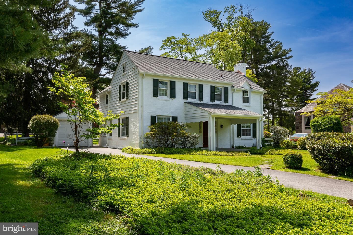 Property Photo: 515 Manor Road PA 19096