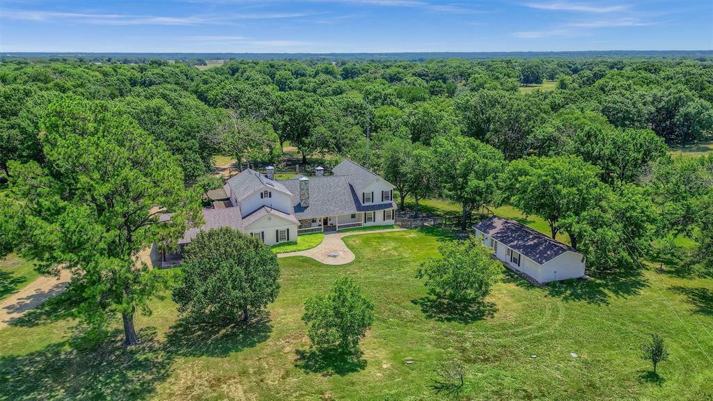 Property Photo: 1755 County Road 4236 TX 75418