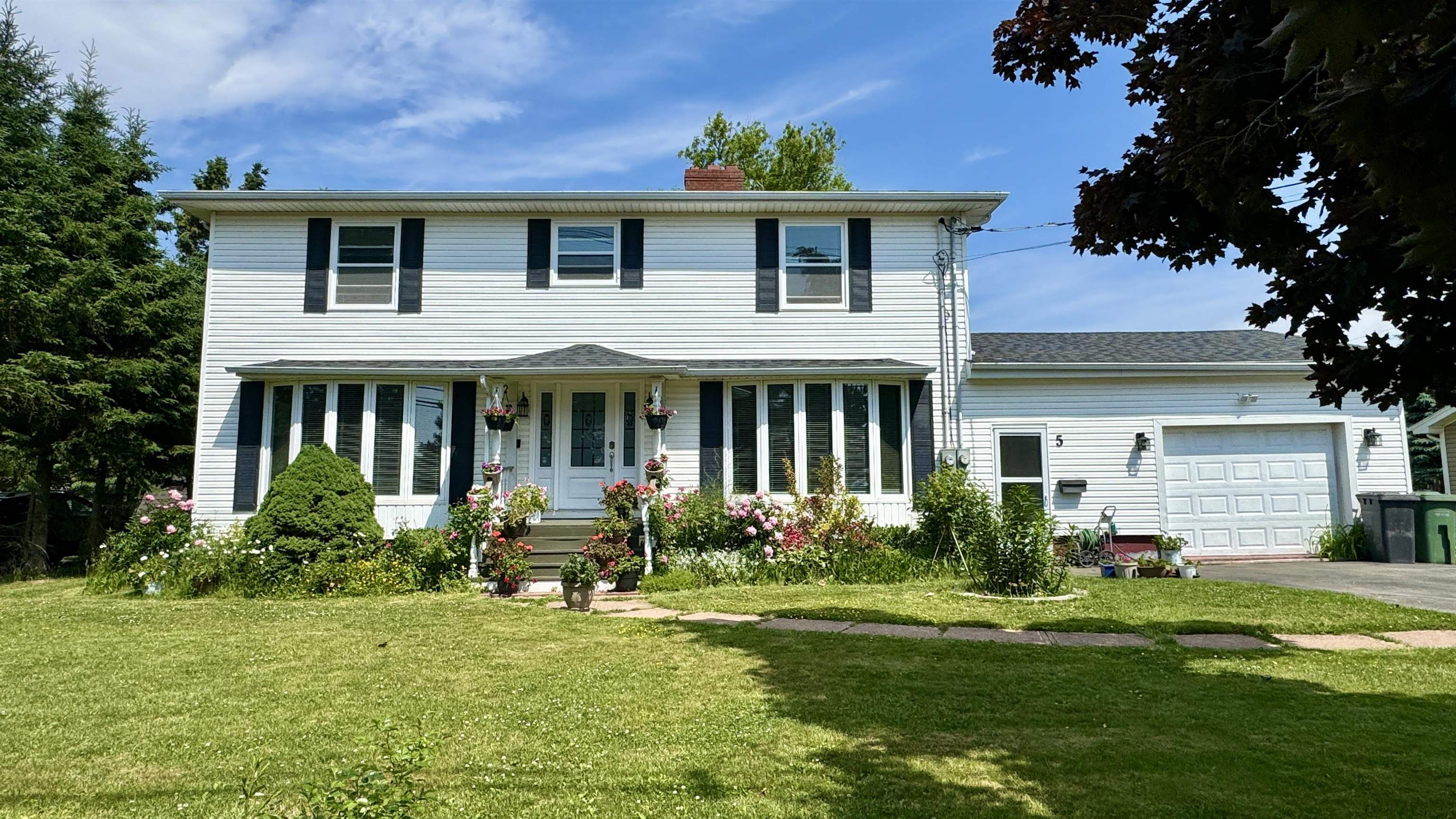 Photo de la propriété:  5 Victoria Road  PE C1N 2G4 