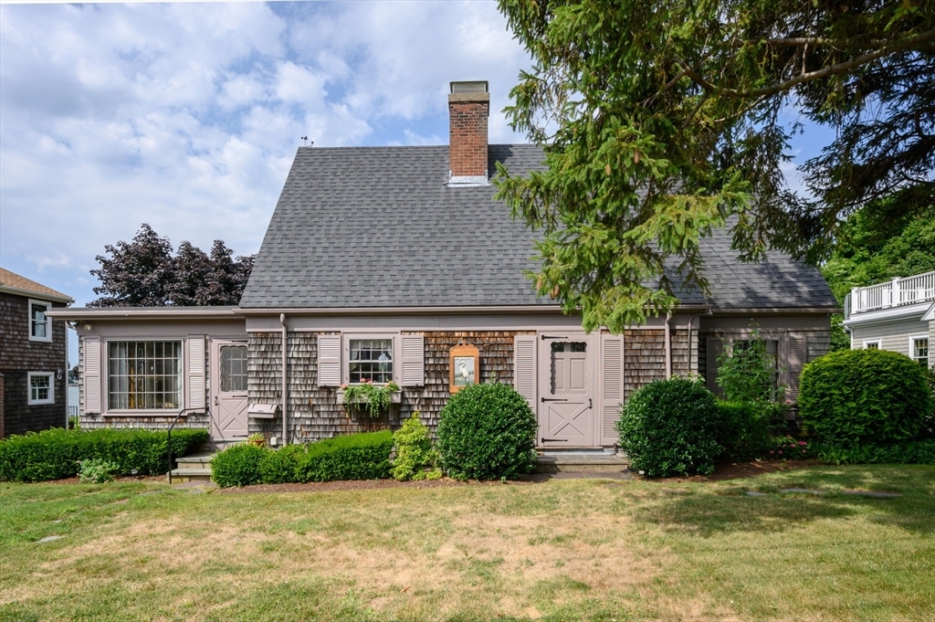Property Photo: 143 Lansdowne St MA 02171