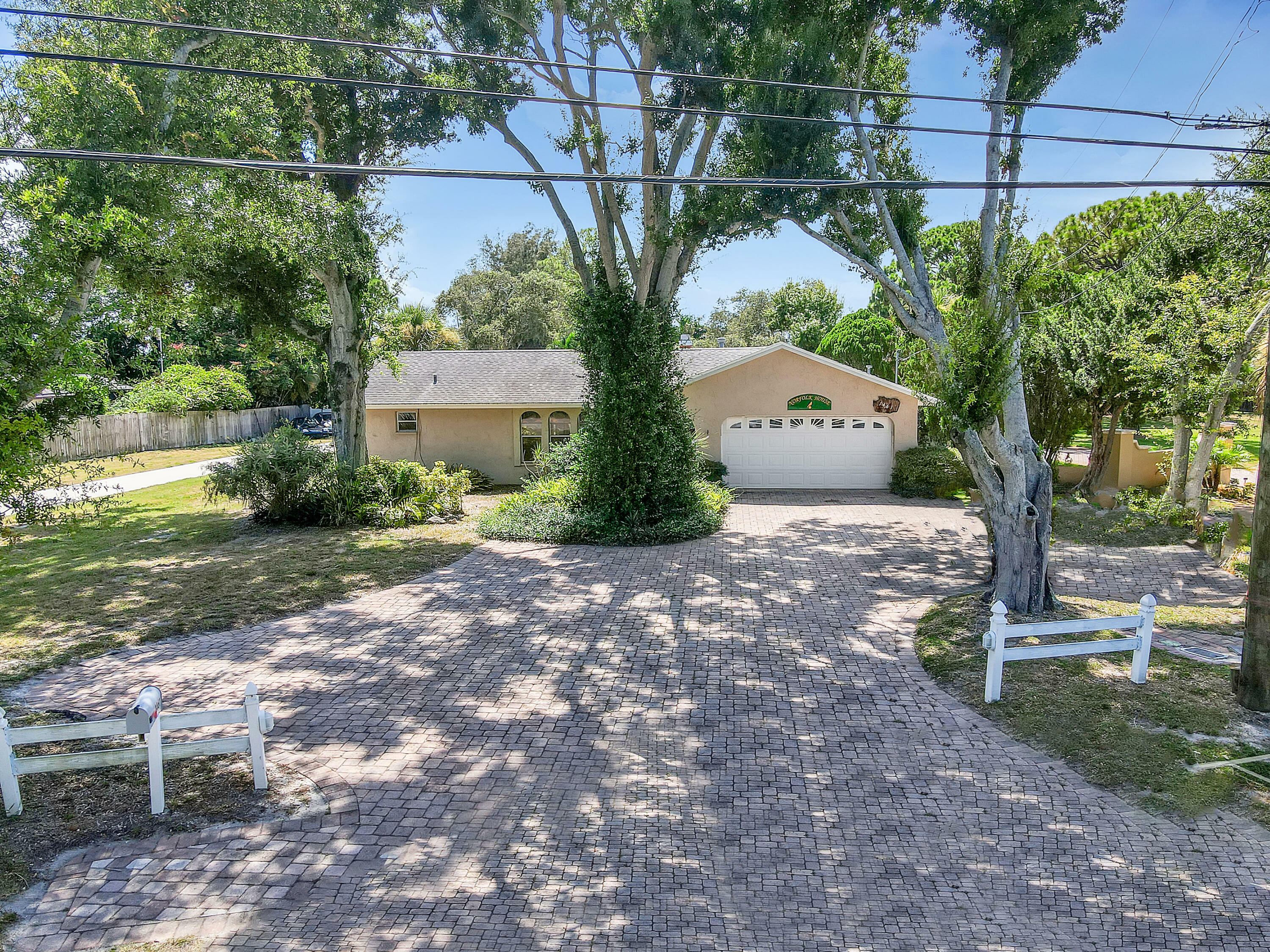 Property Photo:  1461 Newfound Harbor Drive  FL 32952 