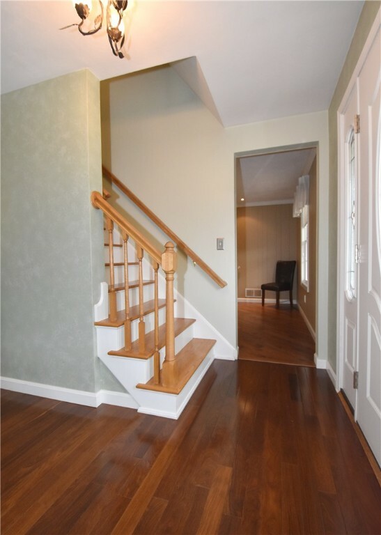 Property Photo:  7061 Lawrence Dr  PA 15102 