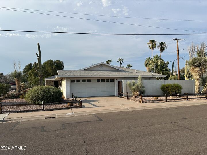 Property Photo:  3125 N 82nd Place  AZ 85251 