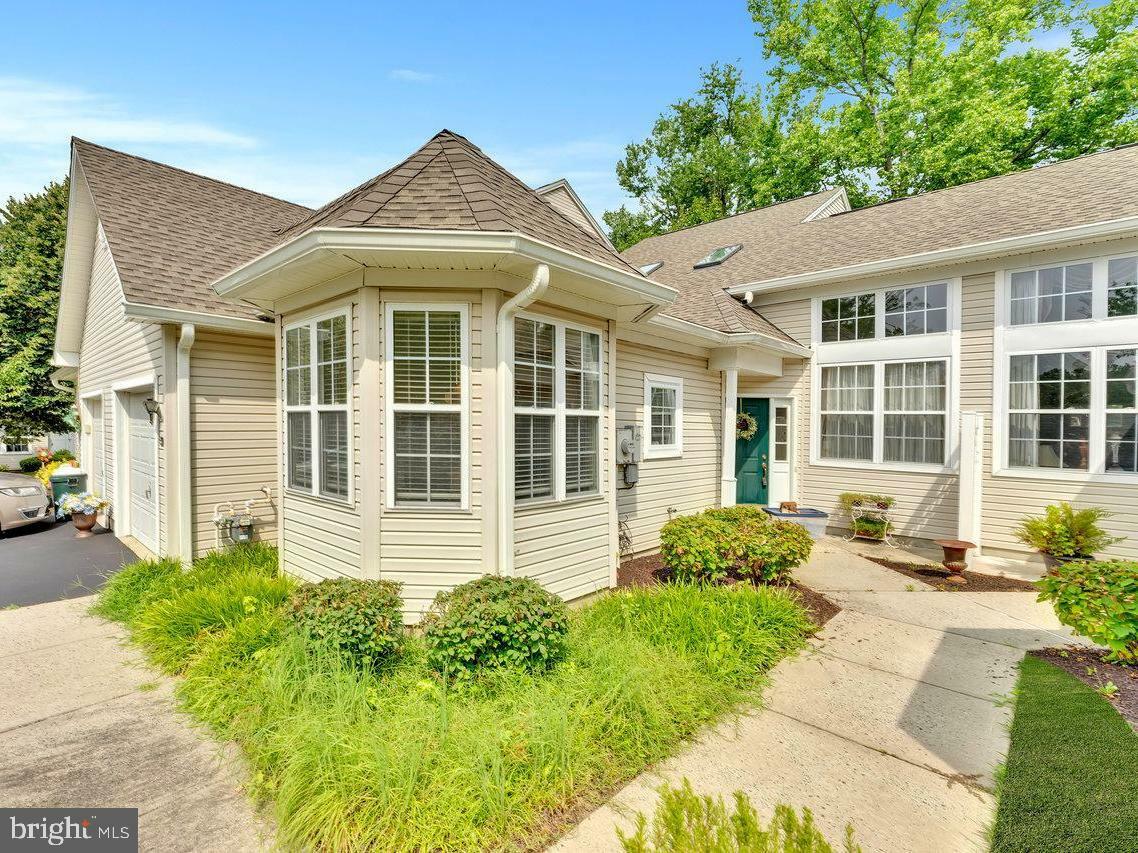 Property Photo:  30 Fallview Court  NJ 08690 