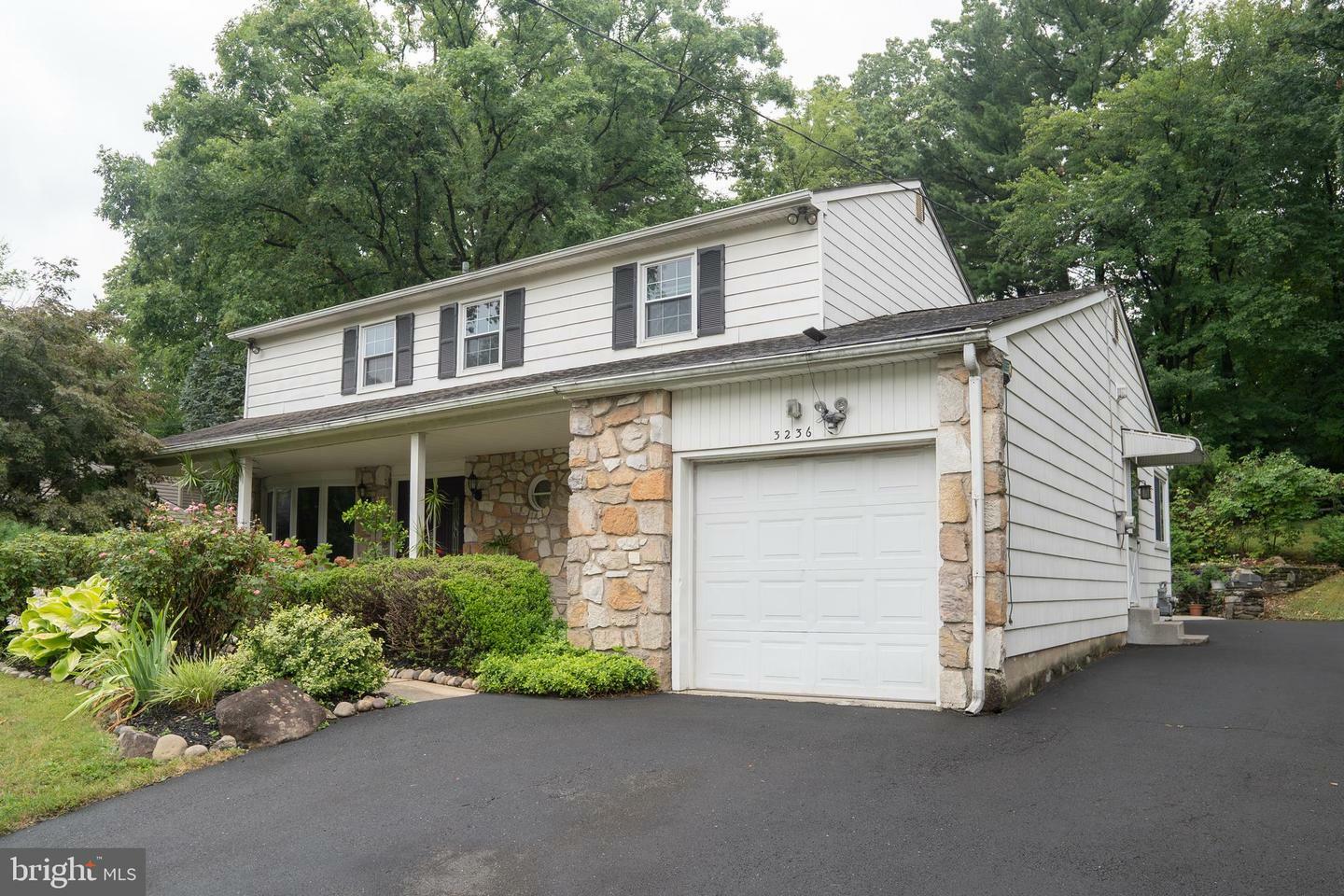 Property Photo:  3236 Burn Brae Drive  PA 19025 