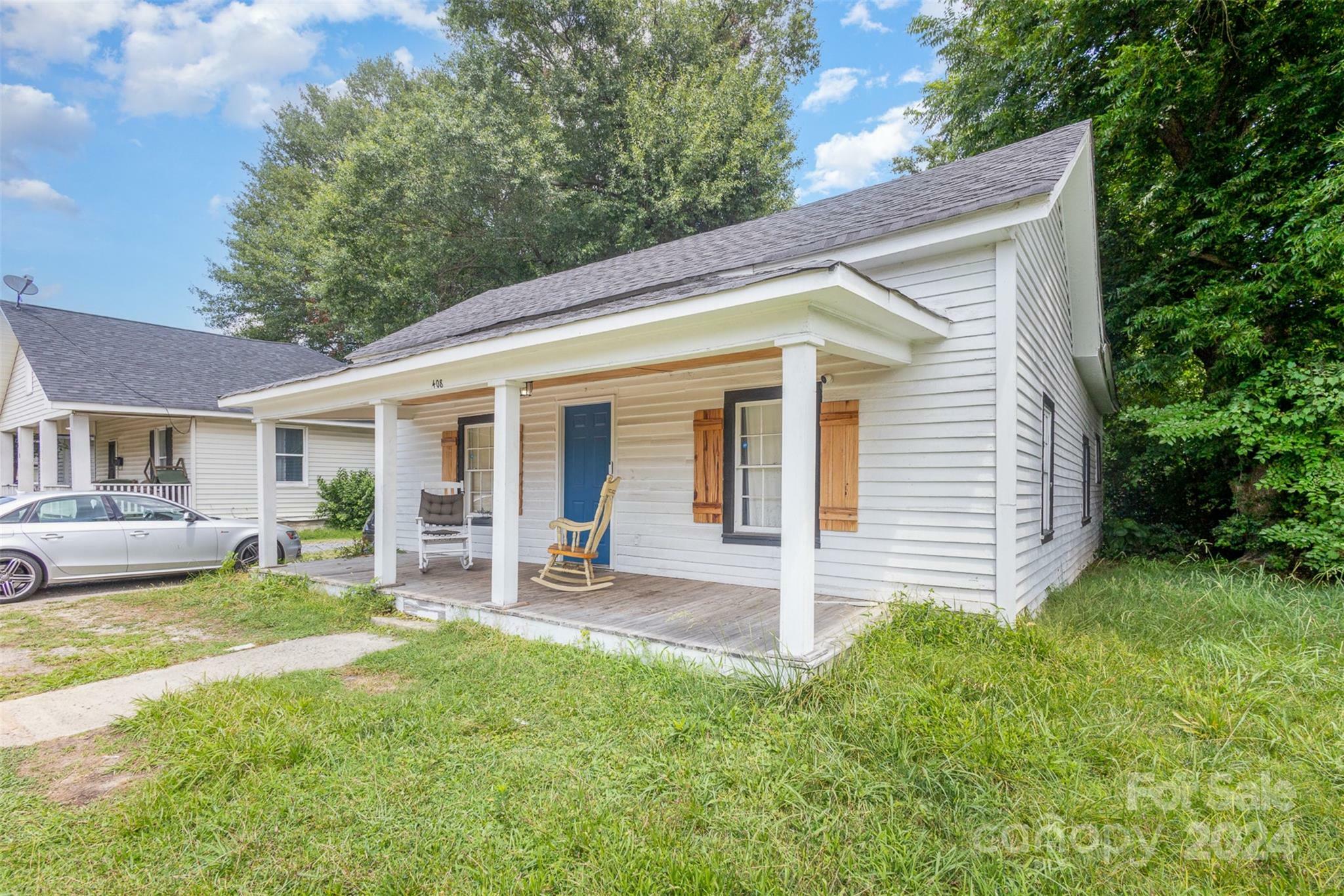 Property Photo:  408 N Broad Street  NC 28054 