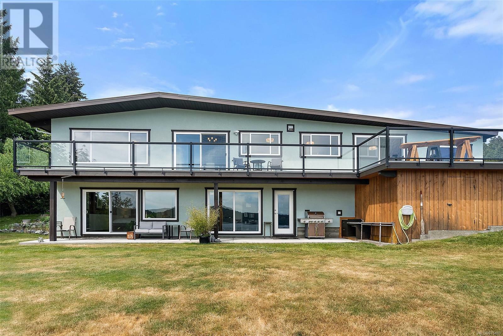 Property Photo:  2050 Winnipeg Road  BC V9Z 0C3 