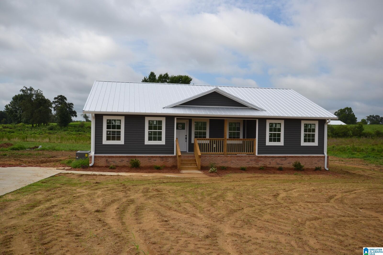 Property Photo: 2354 County Road 775 AL 35055