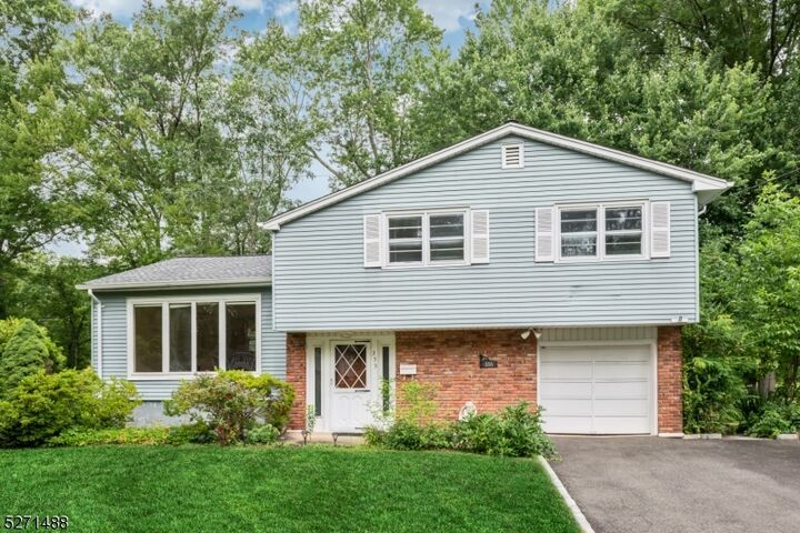 355 Charnwood Rd  New Providence Boro NJ 07974 photo