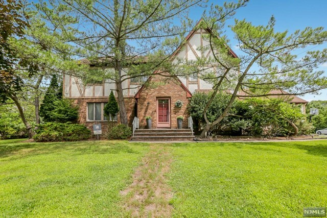 Property Photo:  271 Blanche Avenue  NJ 07640 