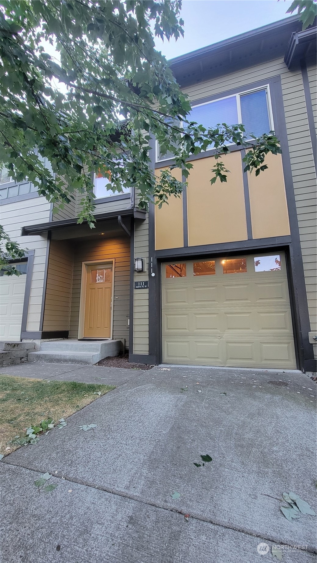 Property Photo:  111 164th Place SE  WA 98012 