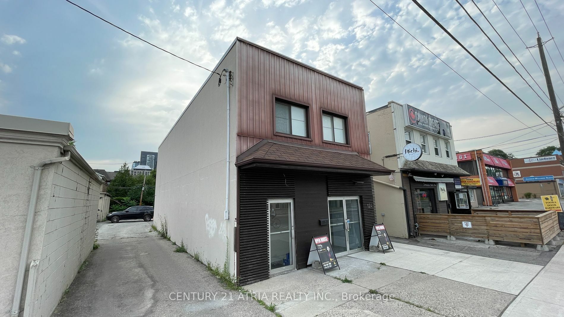 124 Willowdale Ave A  Toronto ON M2N 4Y2 photo