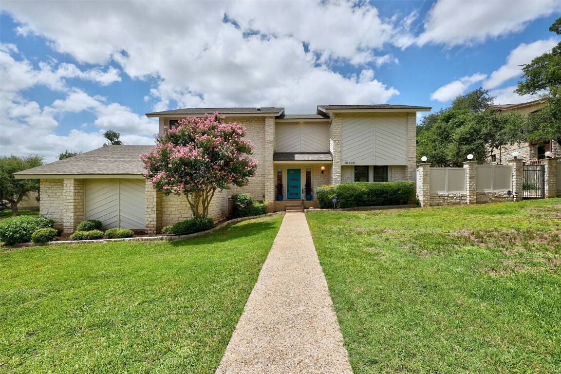 Property Photo:  10700 Ashton Cove  TX 78750 