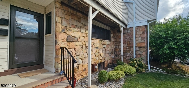 Property Photo:  689 Dover Ct  NJ 08844 